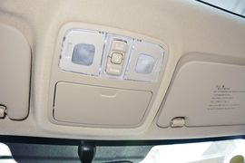 2015款现代悦动1.6L手动豪华型