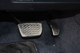 2016款雷克萨斯LX570
