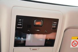 2016款雷克萨斯LX570