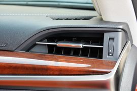 2016款雷克萨斯LX570