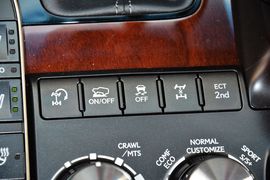 2016款雷克萨斯LX570