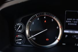 2016款雷克萨斯LX570