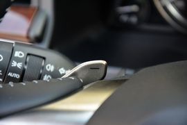 2016款雷克萨斯LX570