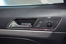 2015款大众朗逸230TSI