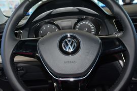 2015款大众朗逸230TSI