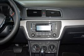 2015款大众朗逸230TSI