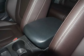 2016款奔腾X80