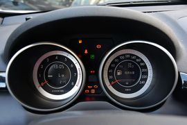 2016款奔腾X80