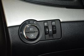 2015款别克昂科拉1.4T自动两驱都市精英型