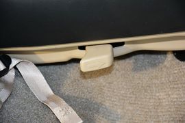 2015款丰田奔跑者2.7L标准版