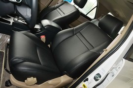 2015款丰田奔跑者2.7L标准版