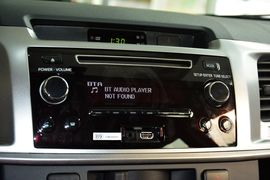 2015款丰田奔跑者2.7L标准版