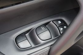 2016款日产逍客2.0L