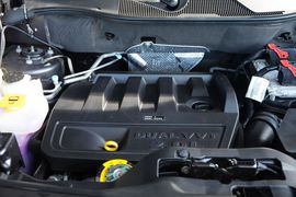 2015款Jeep自由客2.0L运动版