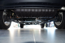 2015款Jeep自由客2.0L运动版