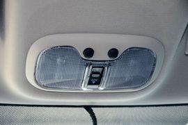 2015款Jeep自由客2.0L运动版