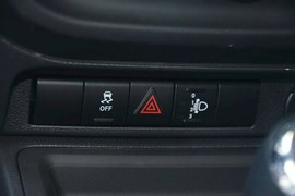 2015款Jeep自由客2.0L运动版