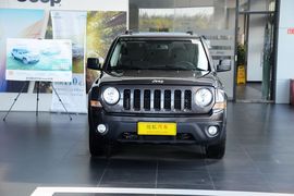 2015款Jeep自由客2.0L运动版