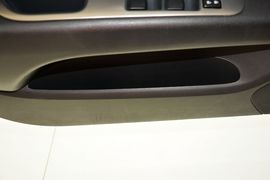 2013款日产骊威劲锐版1.6XL手动舒适型