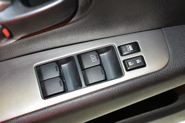 2013款日产骊威劲锐版1.6XL手动舒适型