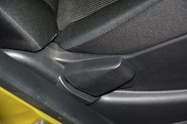 2013款日产骊威劲锐版1.6XL手动舒适型