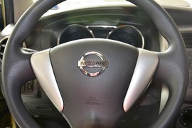 2013款日产骊威劲锐版1.6XL手动舒适型