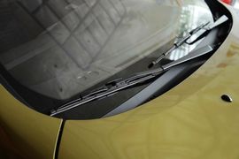 2013款日产骊威劲锐版1.6XL手动舒适型