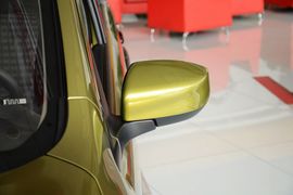 2013款日产骊威劲锐版1.6XL手动舒适型