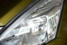 2013款日产骊威劲锐版1.6XL手动舒适型