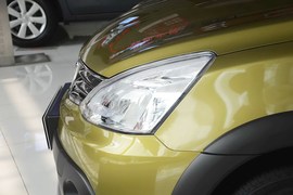 2013款日产骊威劲锐版1.6XL手动舒适型