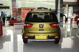 2013款日产骊威劲锐版1.6XL手动舒适型