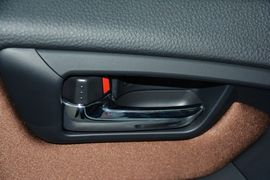 2015款铃木天语SX4