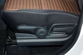 2015款铃木天语SX4