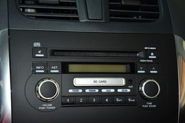 2015款铃木天语SX4