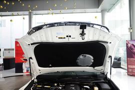 2016款丰田皇冠2.0T精英版