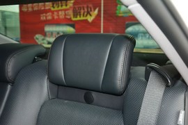 2016款丰田皇冠2.0T精英版