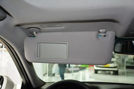 2016款丰田皇冠2.0T精英版