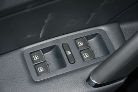 2015款大众帕萨特1.8TSI