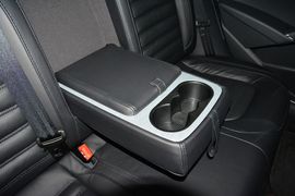 2015款大众帕萨特1.8TSI