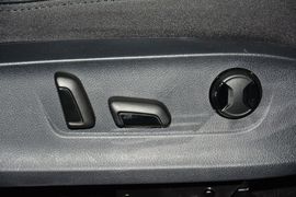 2015款大众帕萨特1.8TSI