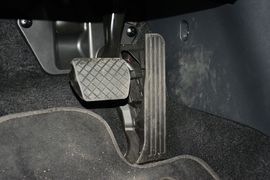 2015款大众帕萨特1.8TSI
