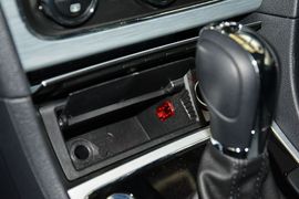 2015款大众帕萨特1.8TSI