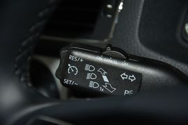 2015款大众帕萨特1.8TSI
