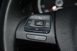 2015款大众帕萨特1.8TSI