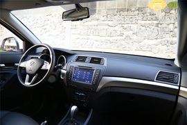 2015款北汽绅宝X65自动豪华型实拍