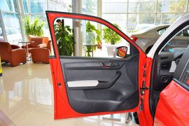 2015款斯柯达晶锐1.6L自动创行版
