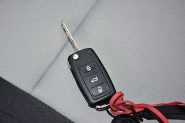 2015款斯柯达晶锐1.6L自动创行版