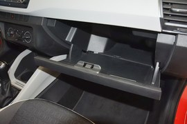 2015款斯柯达晶锐1.6L自动创行版