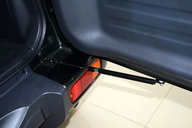 2015款铃木吉姆尼1.3