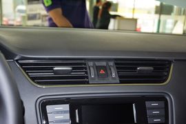 2016款斯柯达明锐1.6L自动创行版